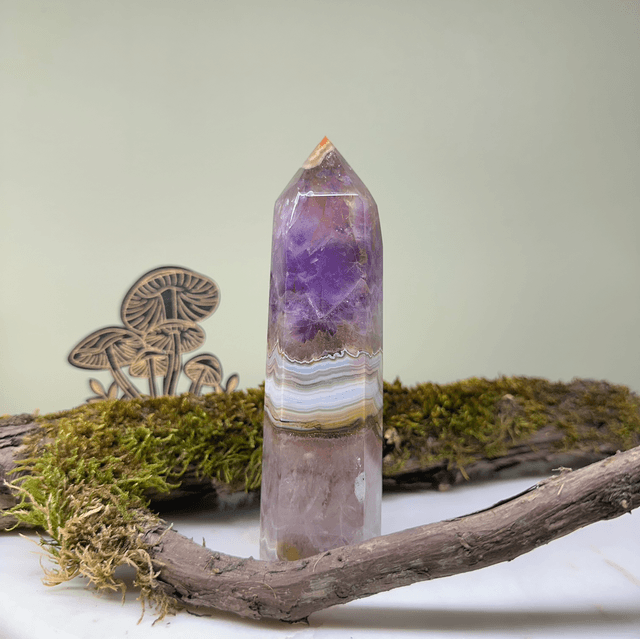 Amethyst Mexican Lace Agate Tower